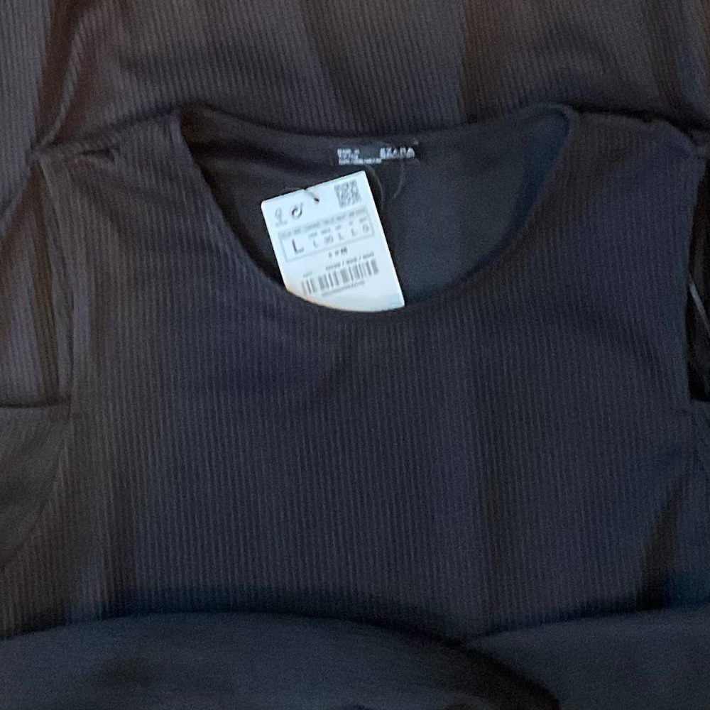NWT Zara Cold Shoulder Ribbed Knit Dress - Picture 4 of 4